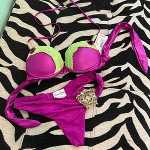 Brand new Beach Bunny push-ups bikini top & bottom